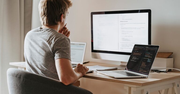 Surfshark VPN: Ligação Segura Para Usar o PayPal em Angola (Análise 2026)